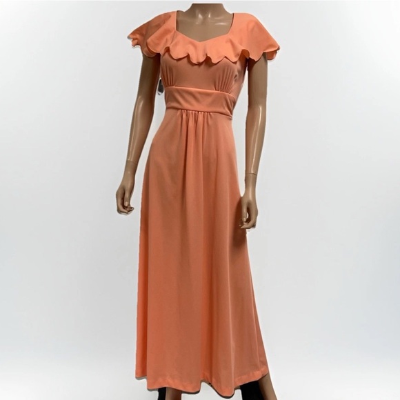 unbranded Dresses & Skirts - VTG 70-s Peach Orange Maxi Dress Size S Sleeveless Evening Regancy